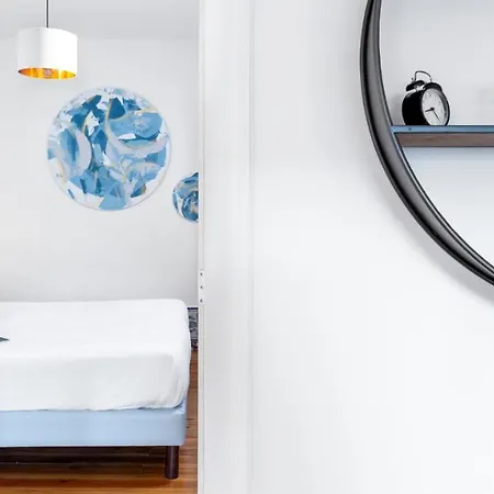 Plum Guide - Family Affair Apartment